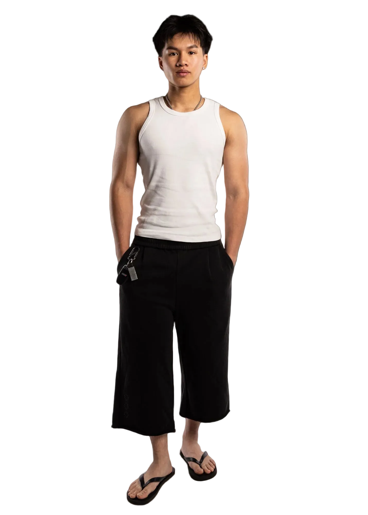 "NOIR" 3/4 SWEAT SHORTS