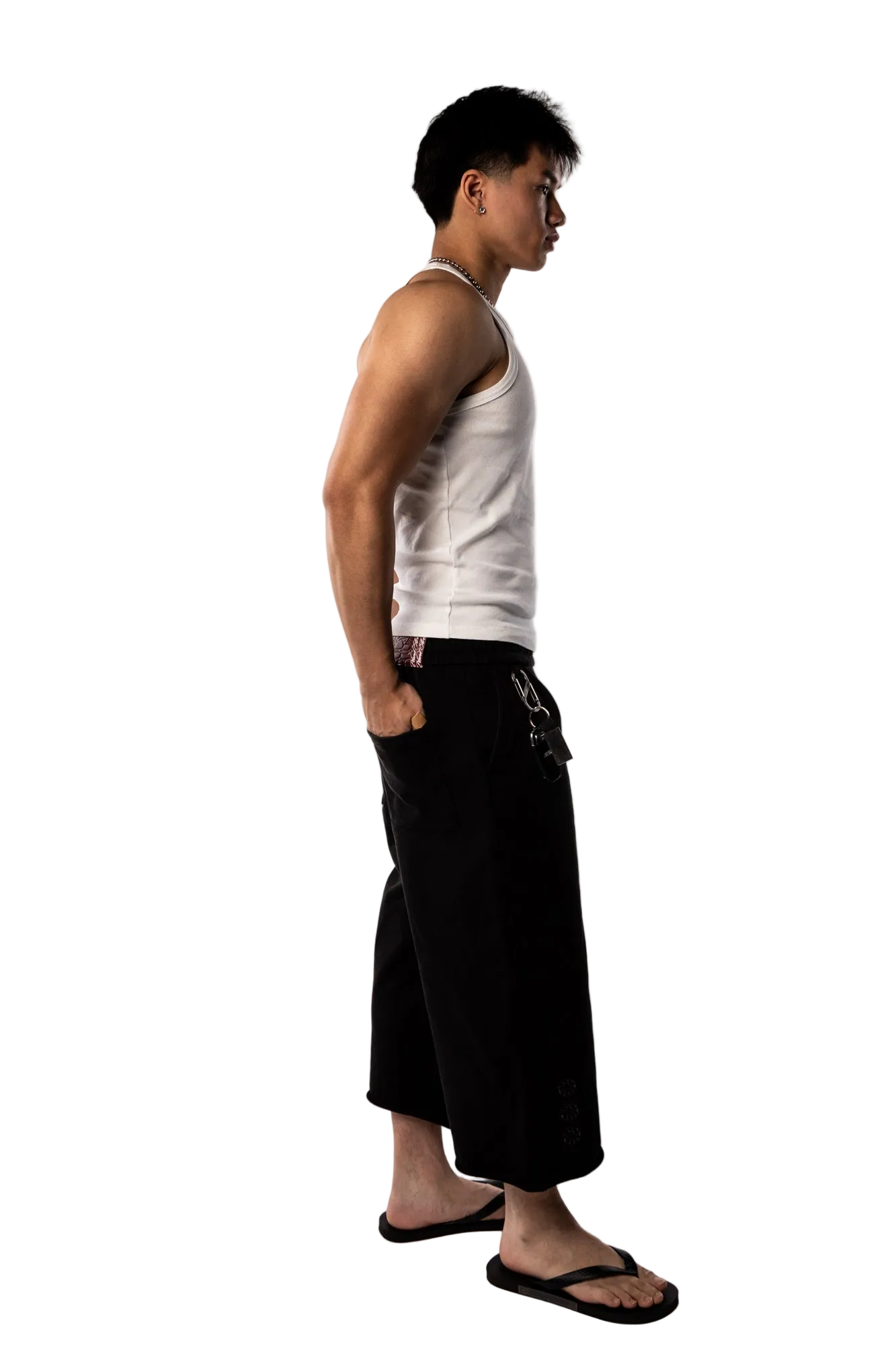 "NOIR" 3/4 SWEAT SHORTS